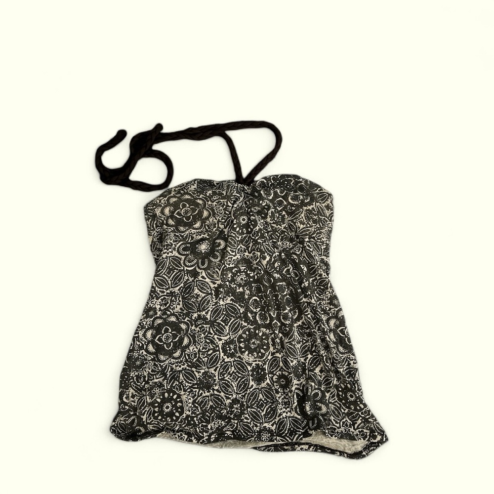 Tie tank top